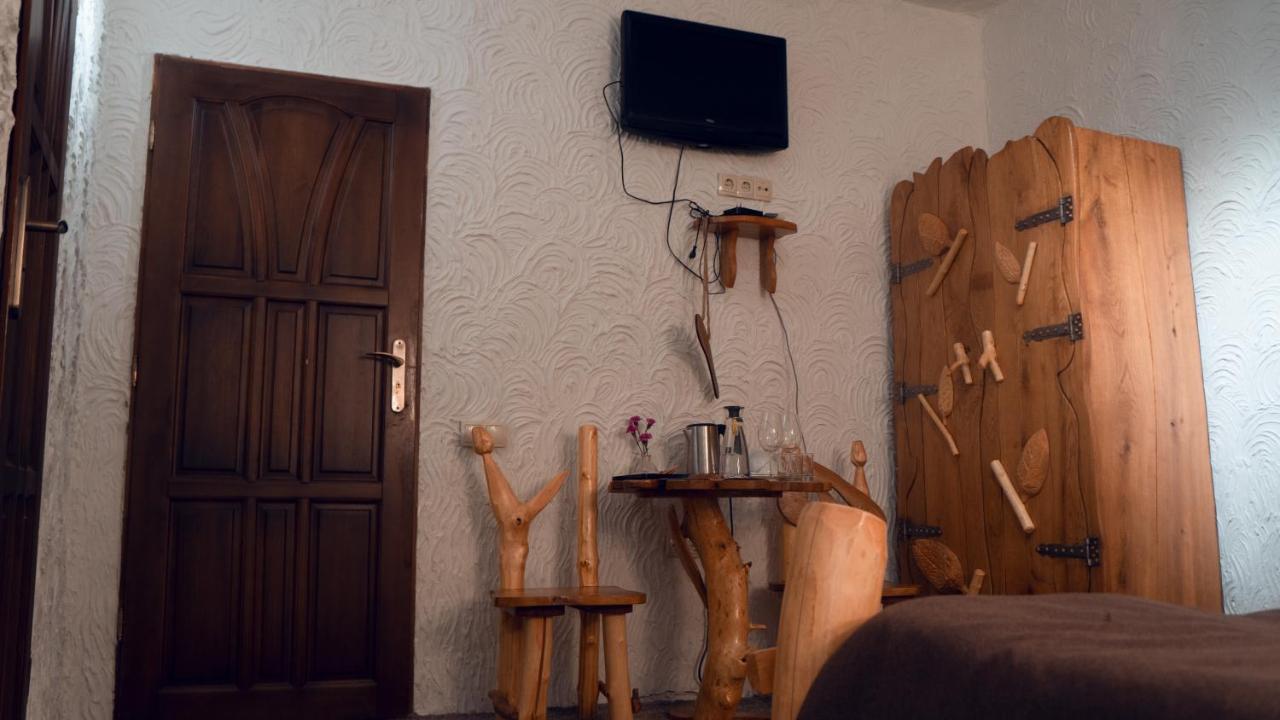 Stara Pravda Hotel - Vykrutasy Bukovel Exteriör bild
