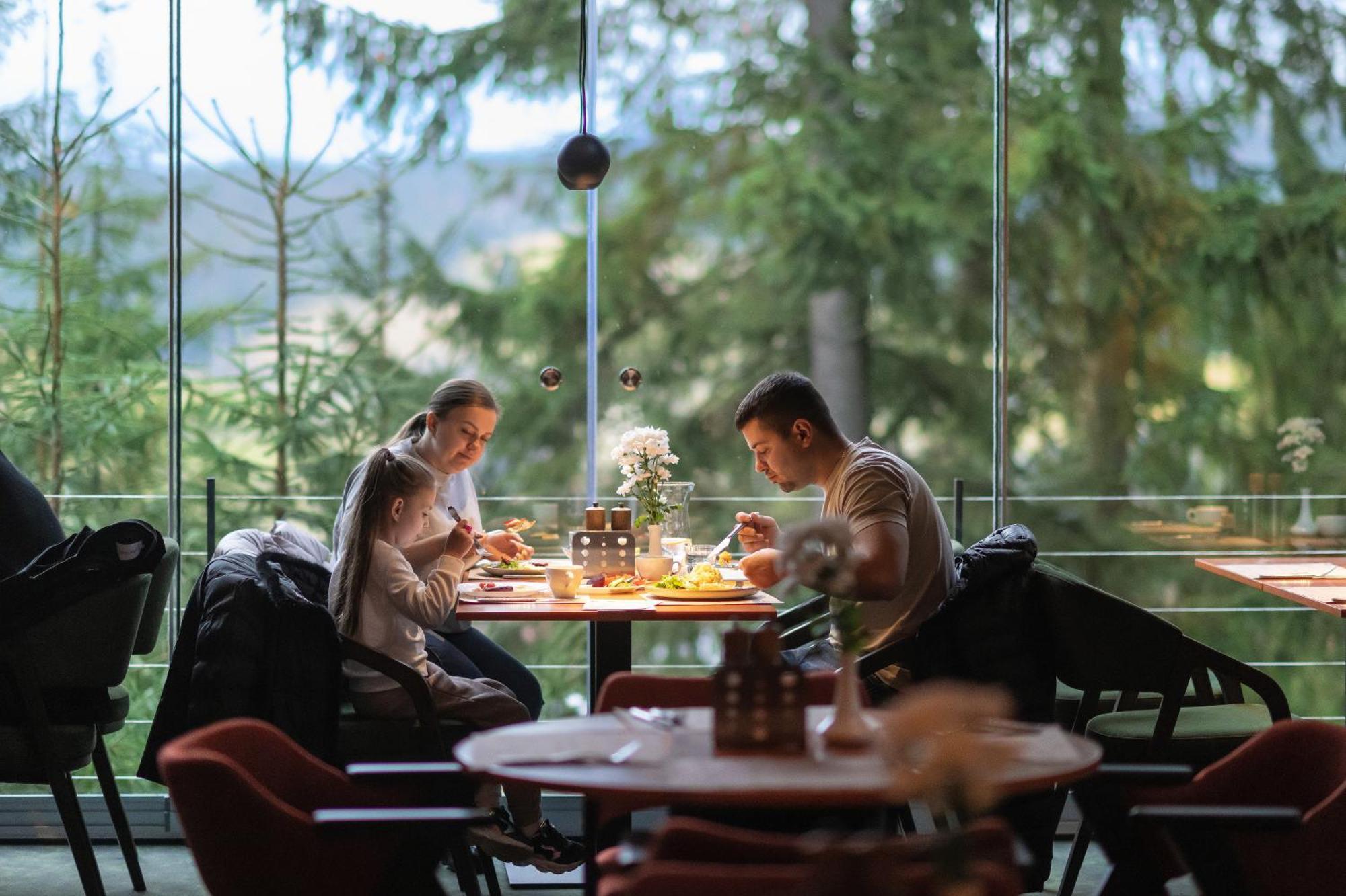 Stara Pravda Hotel - Vykrutasy Bukovel Exteriör bild