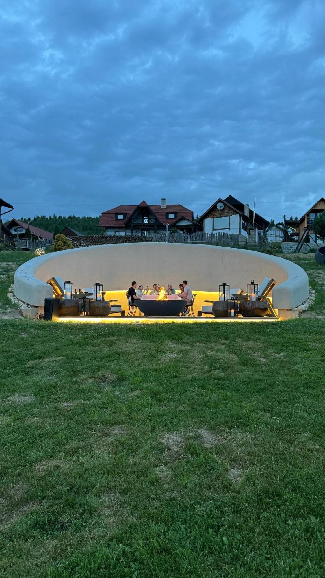 Stara Pravda Hotel - Vykrutasy Bukovel Exteriör bild